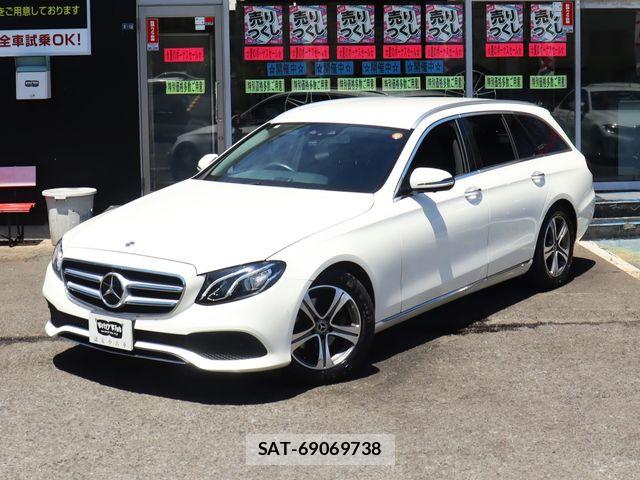 Mercedes Benz E-CLASS 2018-01 8336739-1
