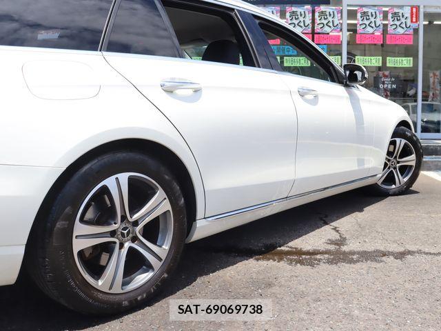 Mercedes Benz E-CLASS 2018-01 8336739-25