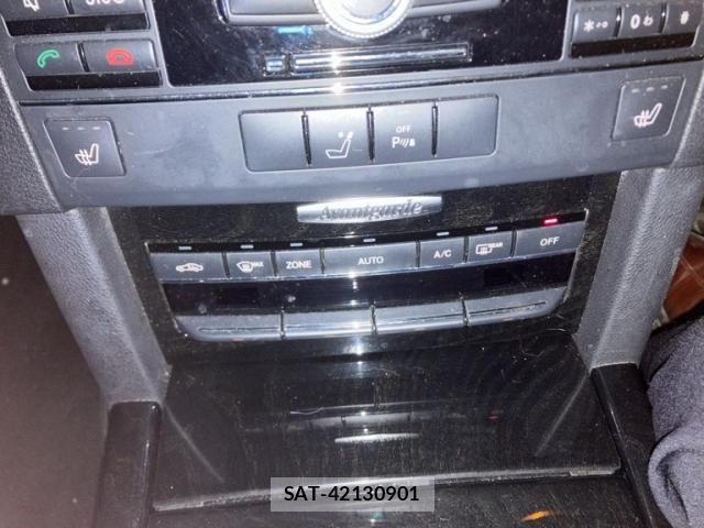Mercedes Benz E-CLASS 2010-03 8336740-18