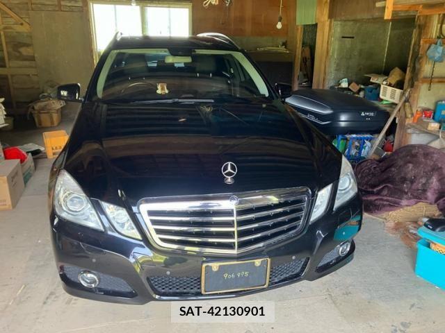 Mercedes Benz E-CLASS 2010-03 8336740-1