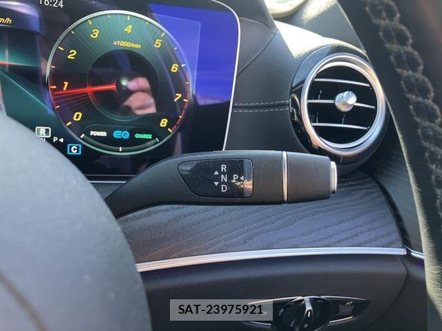 Mercedes Benz E-CLASS 2022-05 8366944-10