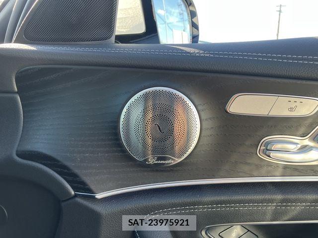 Mercedes Benz E-CLASS 2022-05 8366944-13