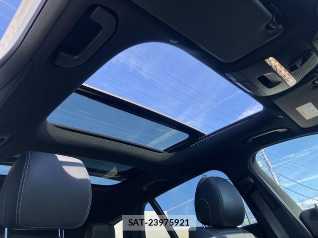 Mercedes Benz E-CLASS 2022-05 8366944-14