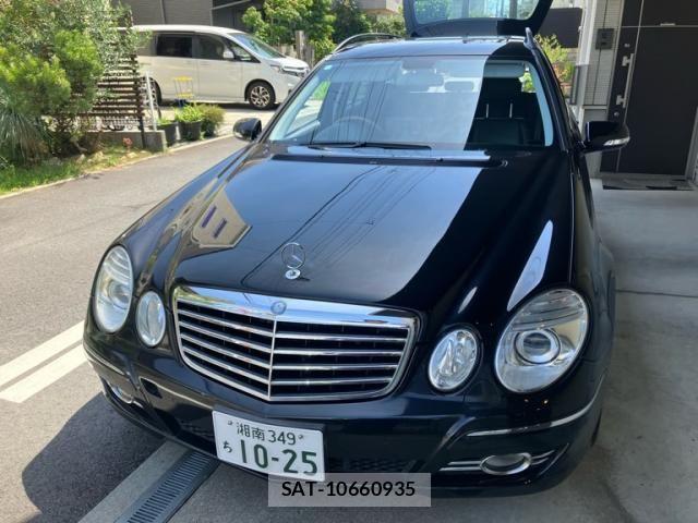 Mercedes Benz E-CLASS 2010-03 8366950-0