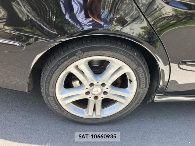 Mercedes Benz E-CLASS 2010-03 8366950-15