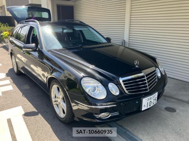 Mercedes Benz E-CLASS 2010-03 8366950-1