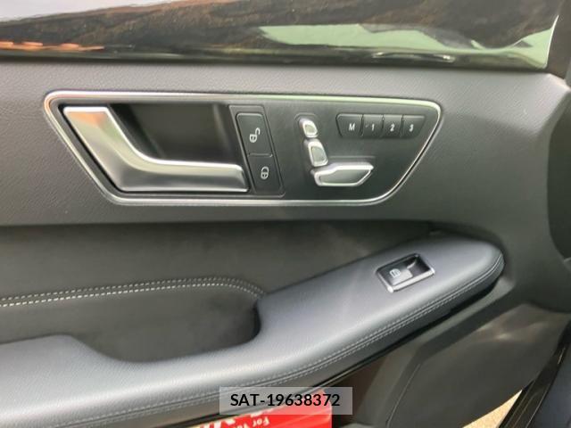 Mercedes Benz E-CLASS 2016-03 8366946-17