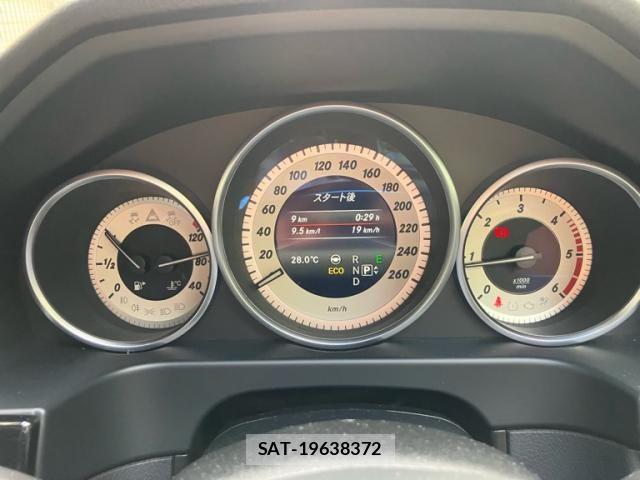 Mercedes Benz E-CLASS 2016-03 8366946-22