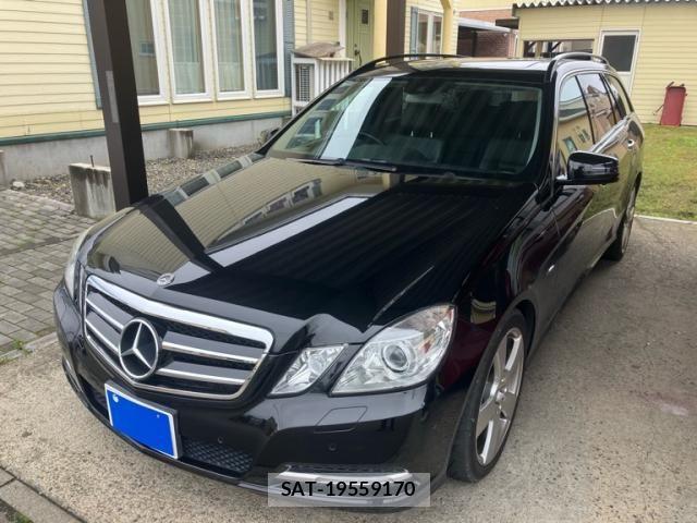Mercedes Benz E-CLASS 2011-09 8371855-2