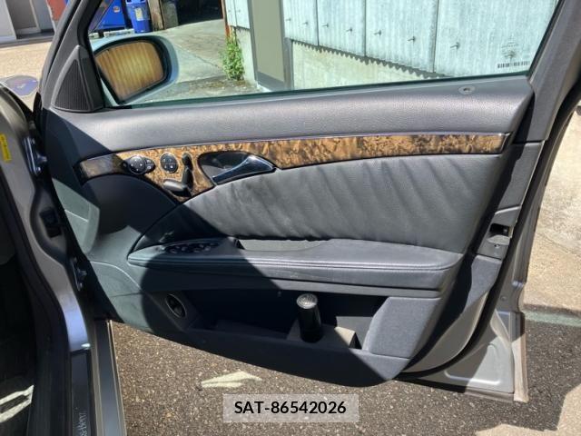 Mercedes Benz E-CLASS 2005-10 8457886-15