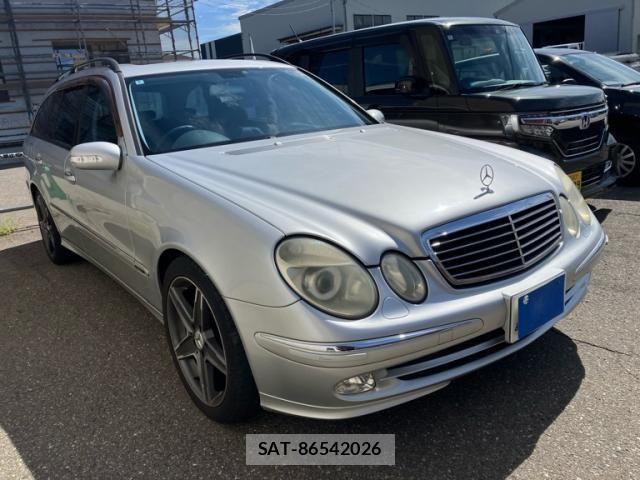Mercedes Benz E-CLASS 2005-10 8457886-1