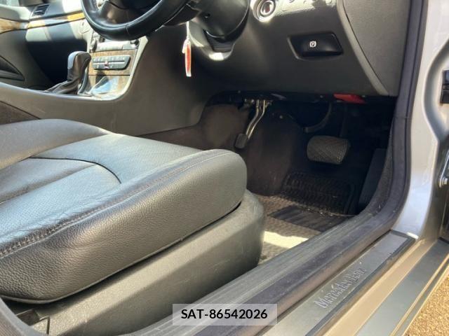 Mercedes Benz E-CLASS 2005-10 8457886-19