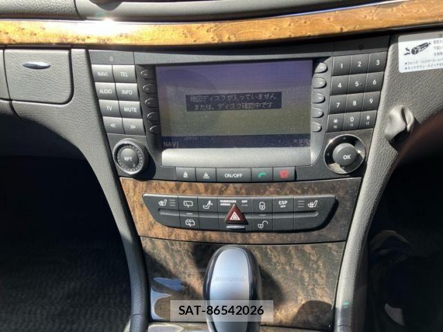 Mercedes Benz E-CLASS 2005-10 8457886-25