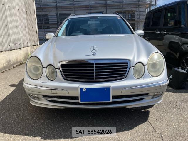 Mercedes Benz E-CLASS 2005-10 8457886-2