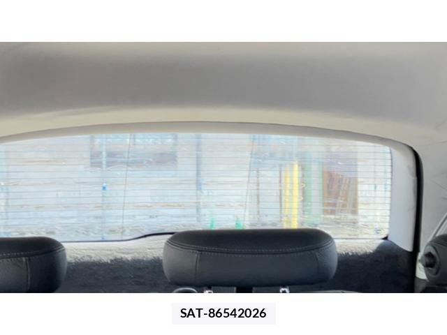 Mercedes Benz E-CLASS 2005-10 8457886-29