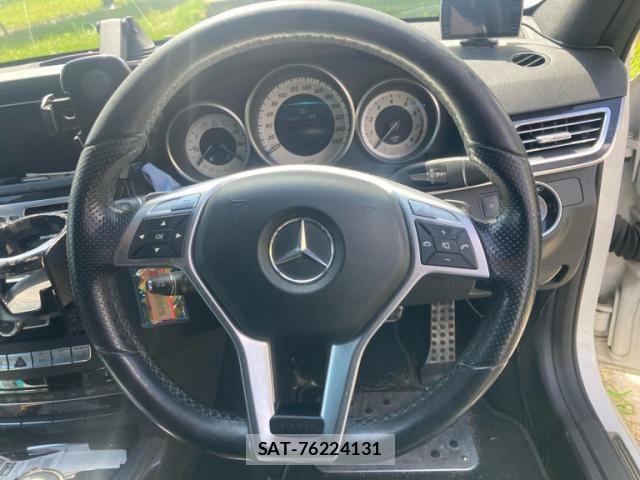 Mercedes Benz E-CLASS 2013-06 8525723-15
