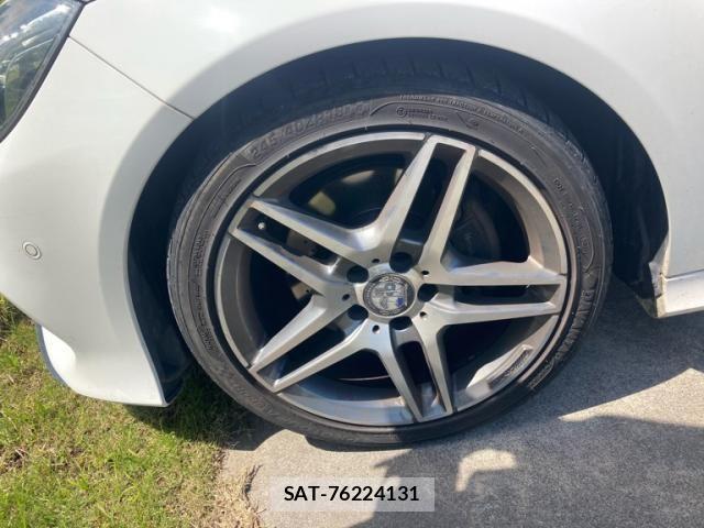 Mercedes Benz E-CLASS 2013-06 8525723-5