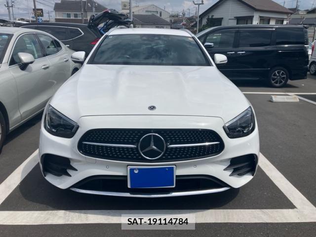Mercedes Benz E-CLASS 2022-03 8627661-0