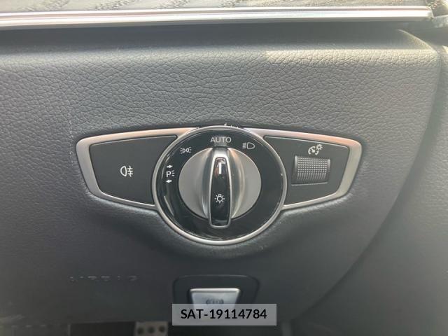 Mercedes Benz E-CLASS 2022-03 8627661-16