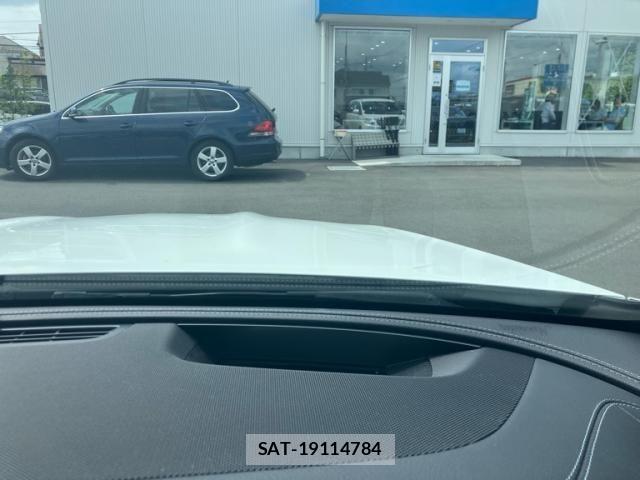 Mercedes Benz E-CLASS 2022-03 8627661-23