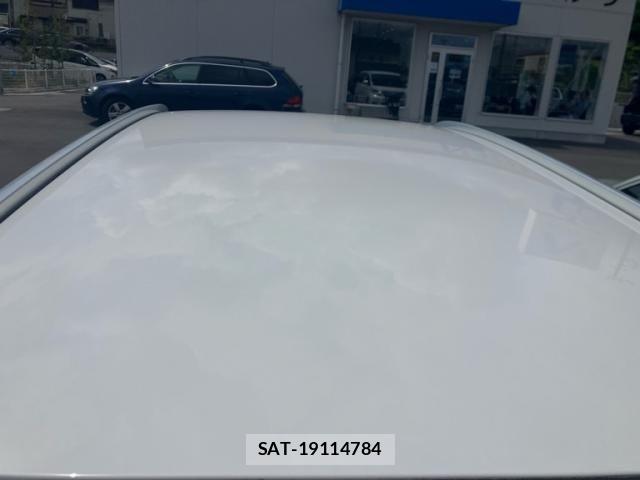 Mercedes Benz E-CLASS 2022-03 8627661-6