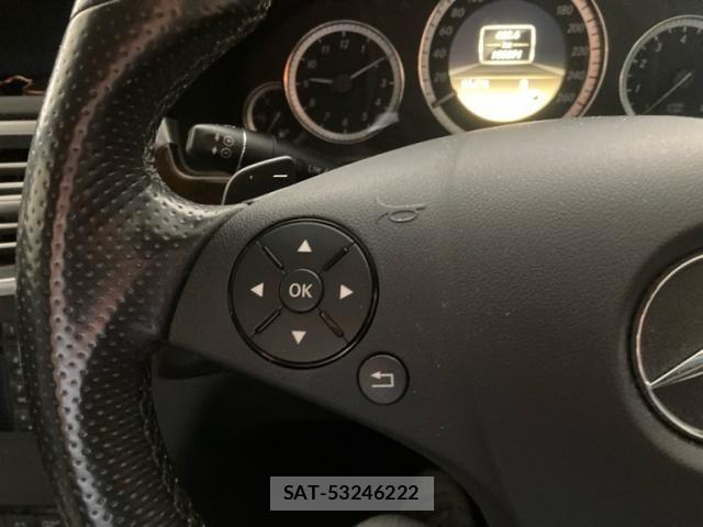Mercedes Benz E-CLASS 2011-09 8627662-18