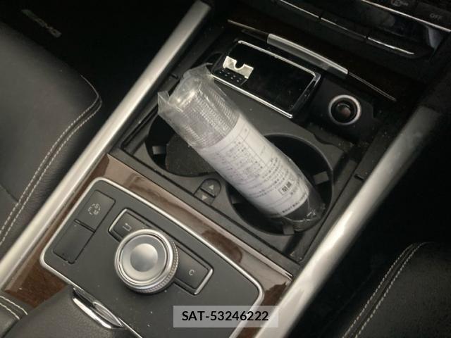 Mercedes Benz E-CLASS 2011-09 8627662-21