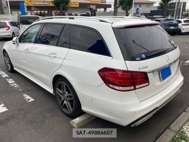 Mercedes Benz E-CLASS 2014-11 8660189-4