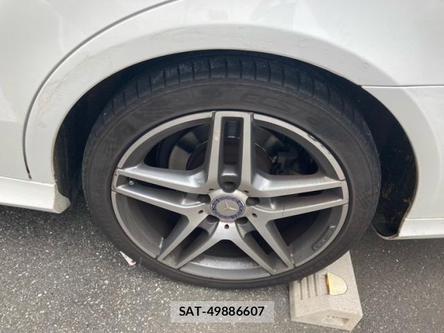 Mercedes Benz E-CLASS 2014-11 8660189-7