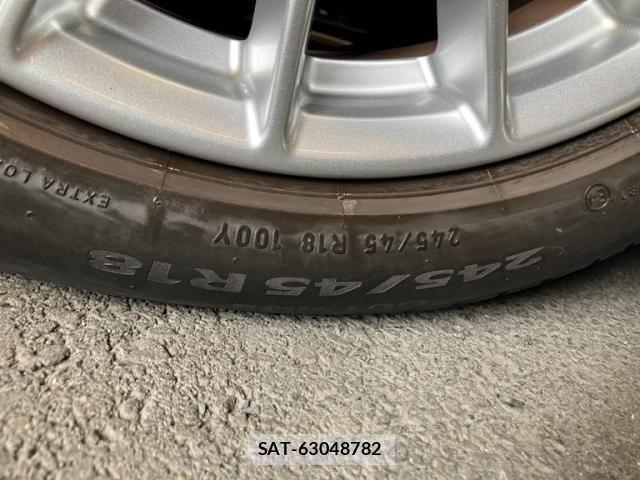 Mercedes Benz E-CLASS 2022-01 8660186-9