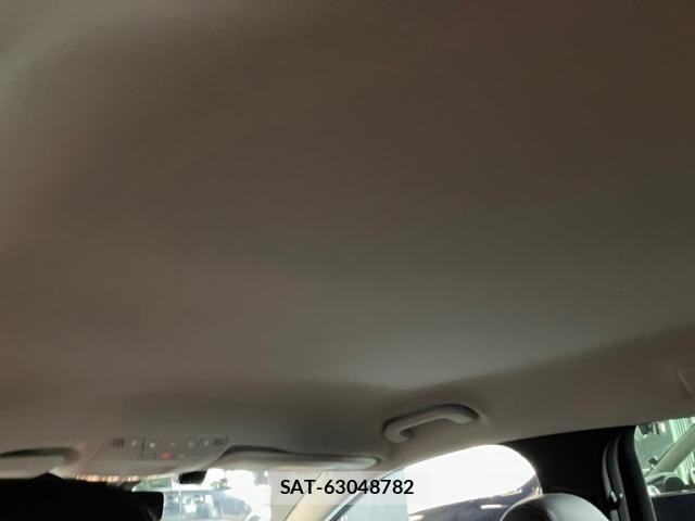 Mercedes Benz E-CLASS 2022-01 8660186-16
