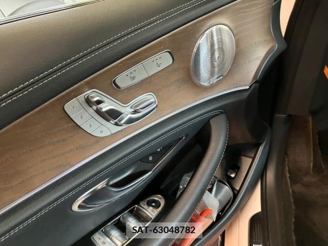 Mercedes Benz E-CLASS 2022-01 8660186-19