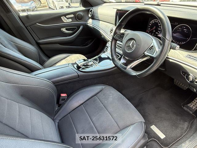 Mercedes Benz E-CLASS 2017-08 8660188-9