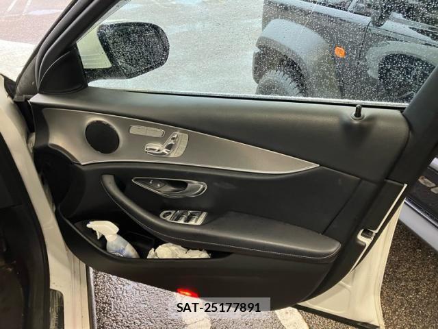 Mercedes Benz E-CLASS 2017-12 8660190-14
