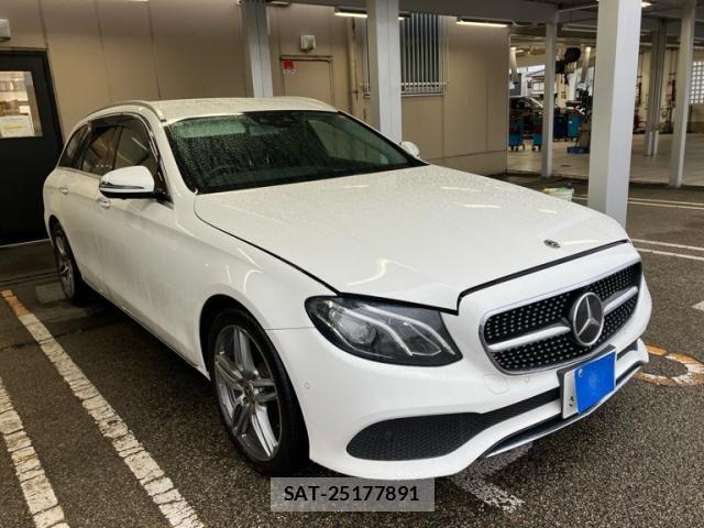 Mercedes Benz E-CLASS 2017-12 8660190-1