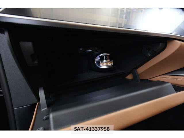 Mercedes Benz E-CLASS 2025-06 8685934-7
