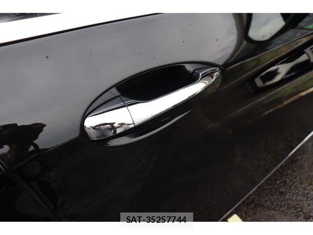 Mercedes Benz E-CLASS 2018-01 8743863-16