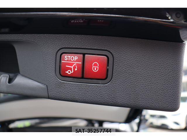 Mercedes Benz E-CLASS 2018-01 8743863-17