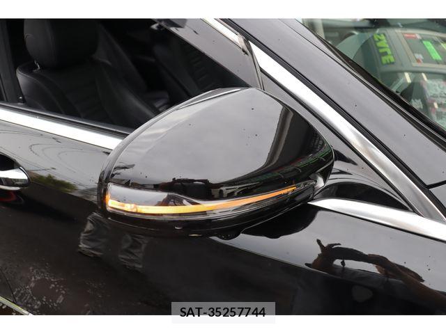 Mercedes Benz E-CLASS 2018-01 8743863-18