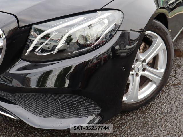 Mercedes Benz E-CLASS 2018-01 8743863-21