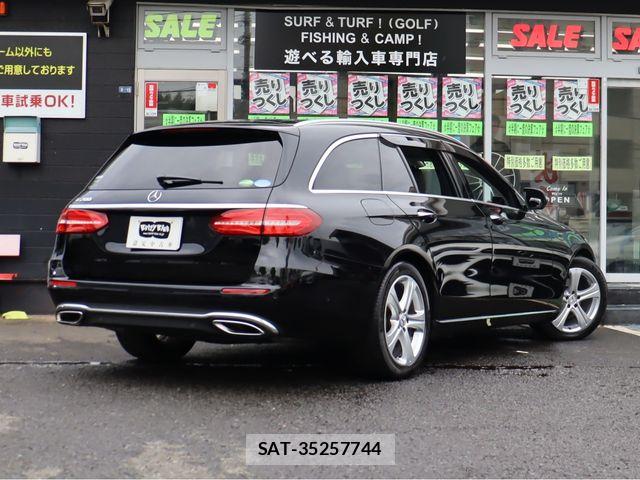 Mercedes Benz E-CLASS 2018-01 8743863-26