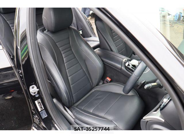 Mercedes Benz E-CLASS 2018-01 8743863-2