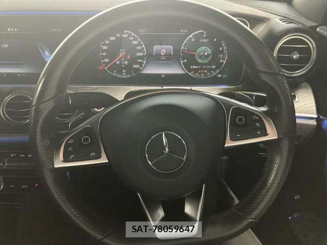 Mercedes Benz E-CLASS 2017-06 8743856-14