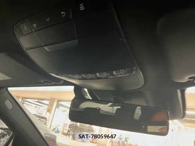 Mercedes Benz E-CLASS 2017-06 8743856-17