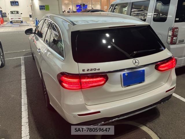 Mercedes Benz E-CLASS 2017-06 8743856-2