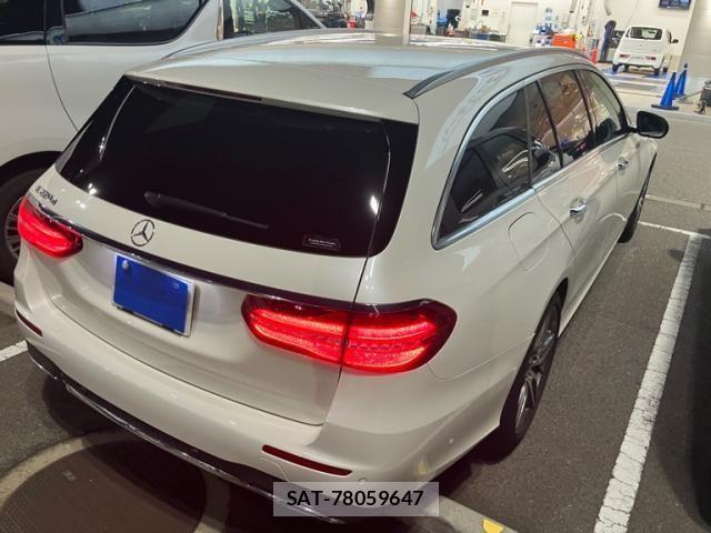 Mercedes Benz E-CLASS 2017-06 8743856-3