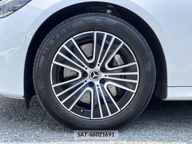 Mercedes Benz E-CLASS 2024-11 8743853-3