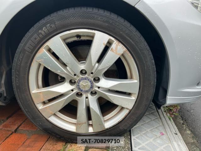 Mercedes Benz E-CLASS 2013-07 8780996-3