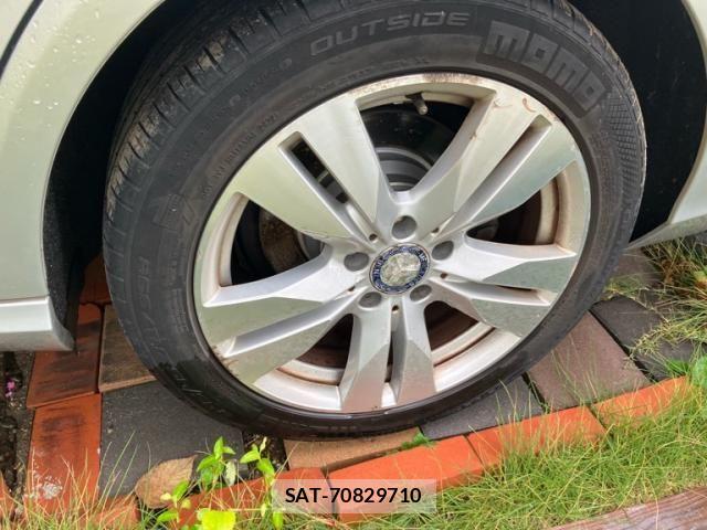 Mercedes Benz E-CLASS 2013-07 8780996-6