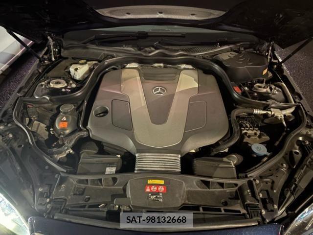 Mercedes Benz E-CLASS 2015-09 8830254-23